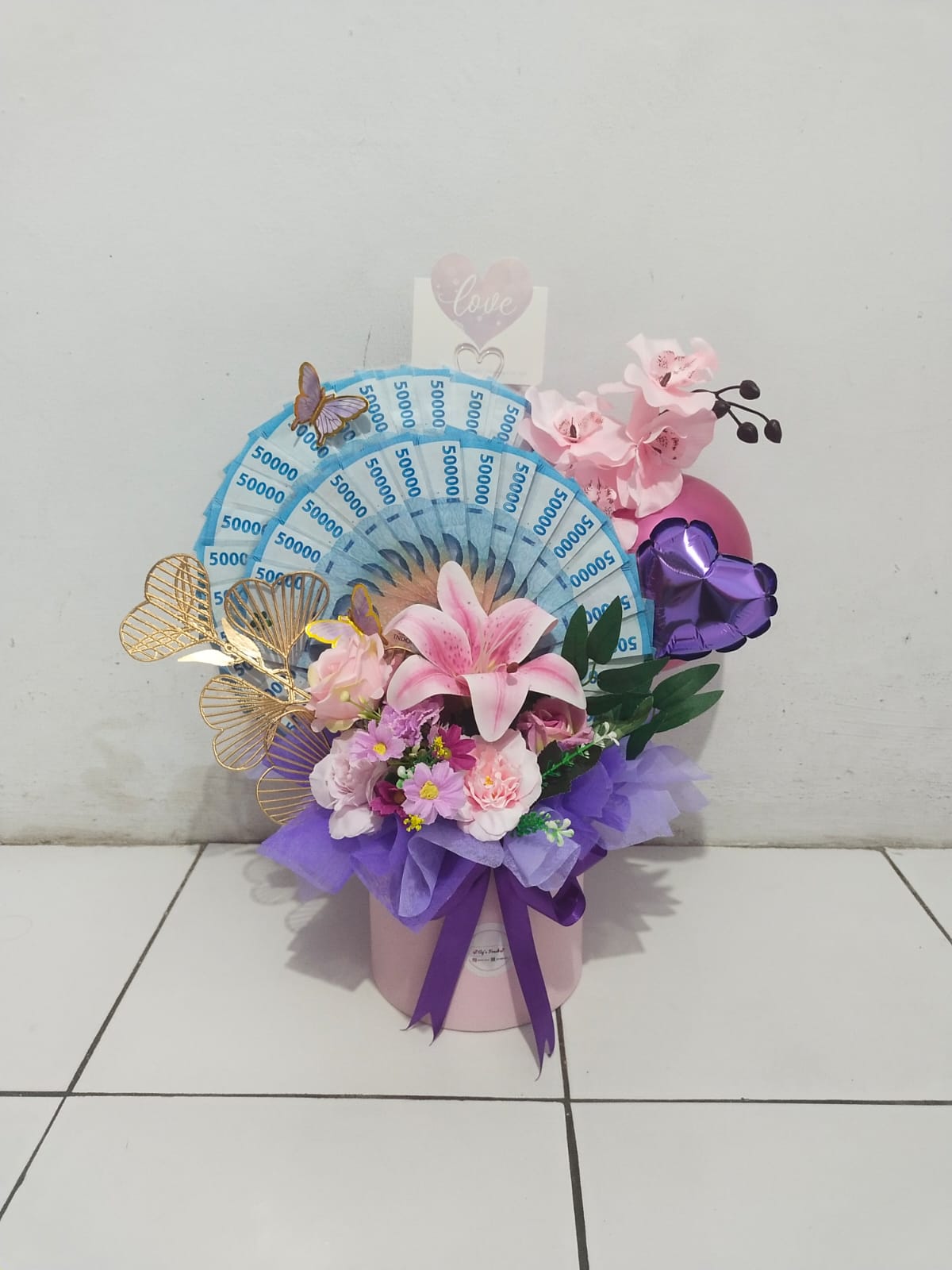Buket Uang Biru